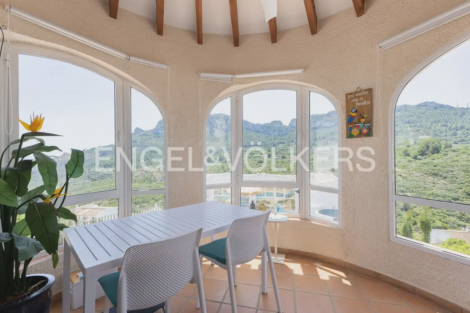 4 soverom Villa til salgs i Denia med svømmebasseng garasje - € 557 000 (Ref: 9939094)