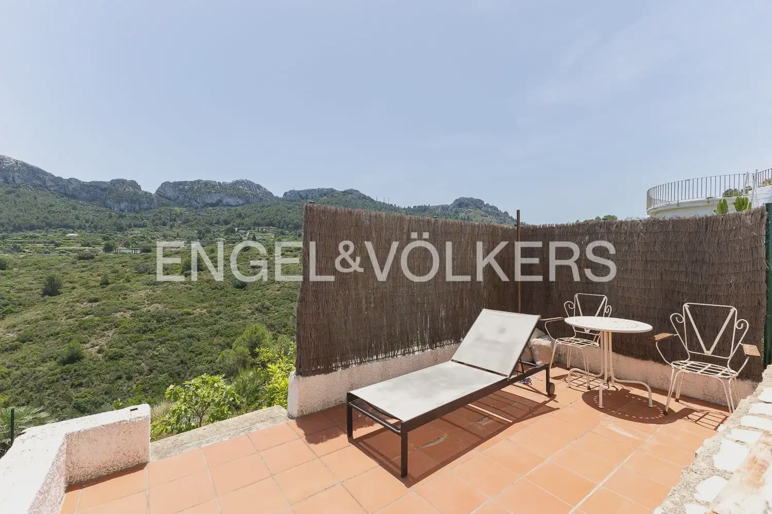 4 soverom Villa til salgs i Denia med svømmebasseng garasje - € 557 000 (Ref: 9939094)