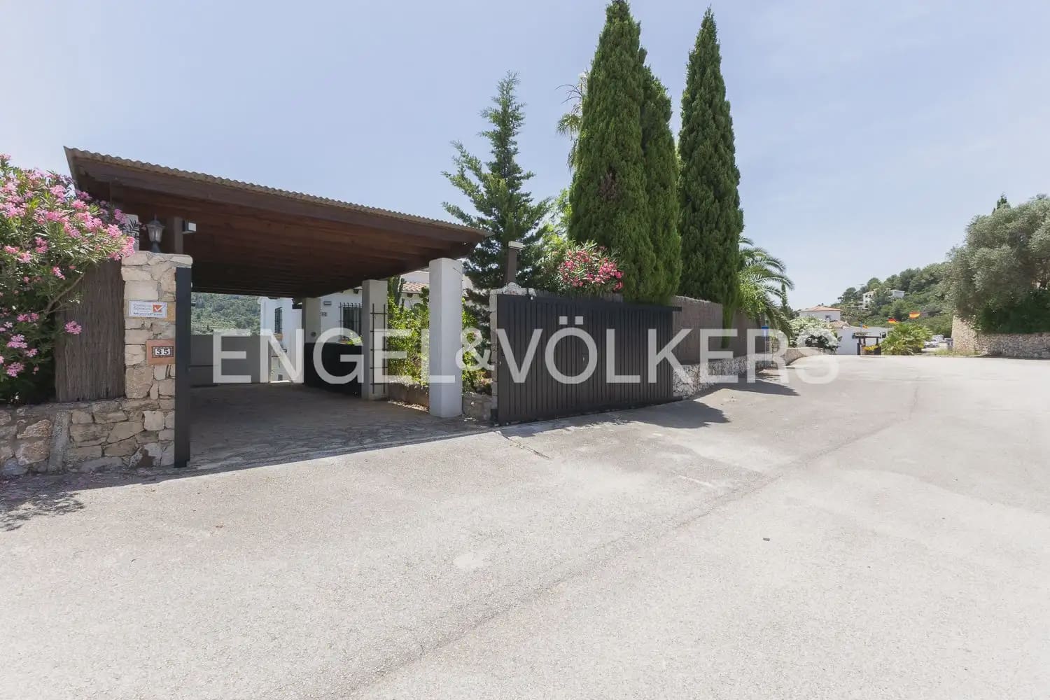 4 soverom Villa til salgs i Denia med svømmebasseng garasje - € 557 000 (Ref: 9939094)