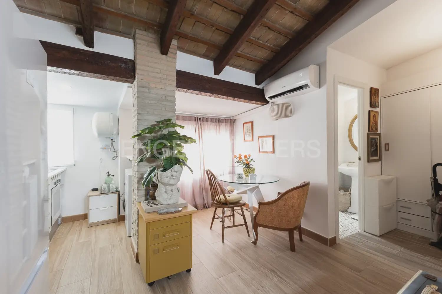 1 Zimmer Wohnung zu vermieten in Valencia Stadt - 1.100 € (Ref: 9939154)