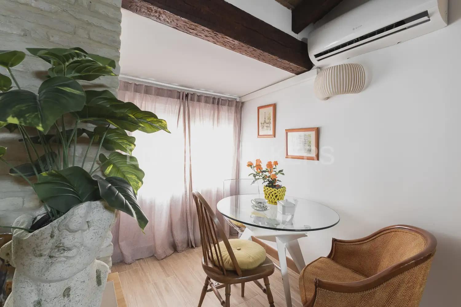 1 Zimmer Wohnung zu vermieten in Valencia Stadt - 1.100 € (Ref: 9939154)