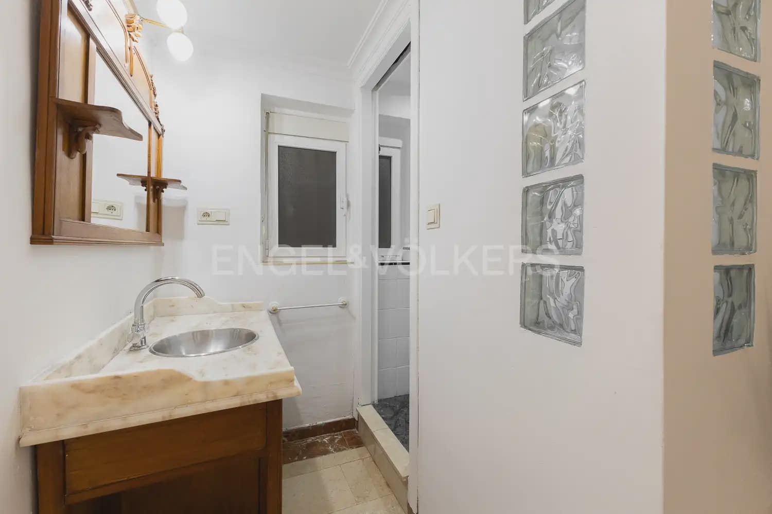 1 bedroom Flat for rent in Valencia city - € 1,250 (Ref: 9940754)