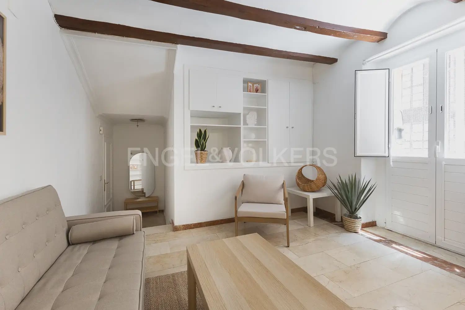1 bedroom Flat for rent in Valencia city - € 1,250 (Ref: 9940754)