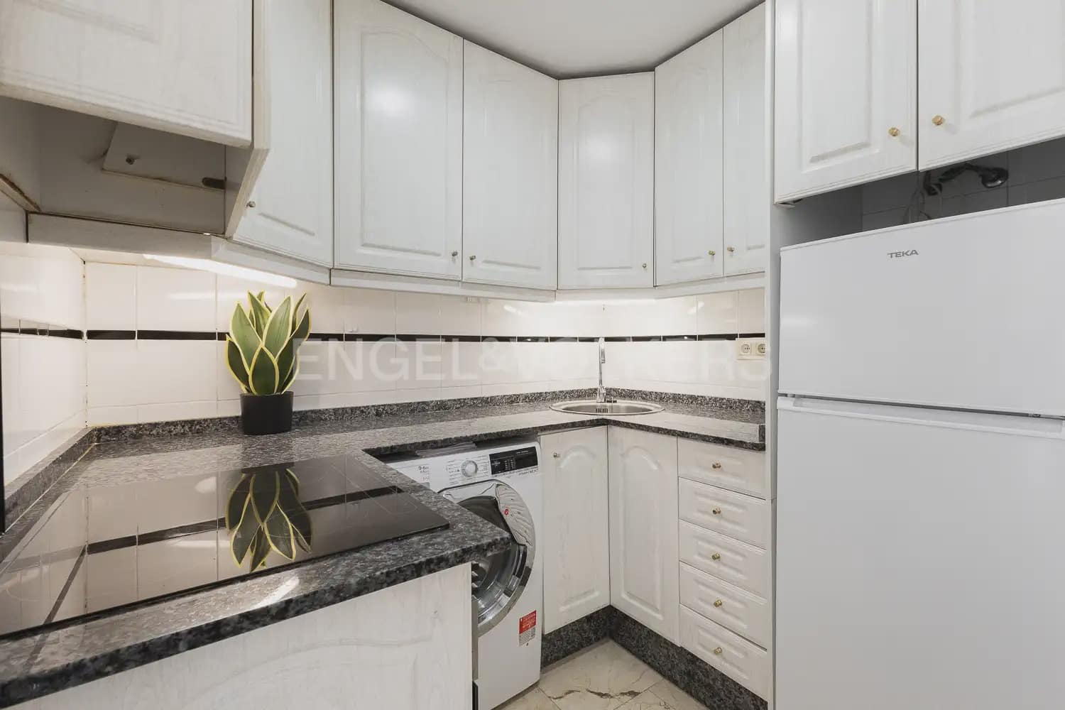 1 bedroom Flat for rent in Valencia city - € 1,250 (Ref: 9940754)