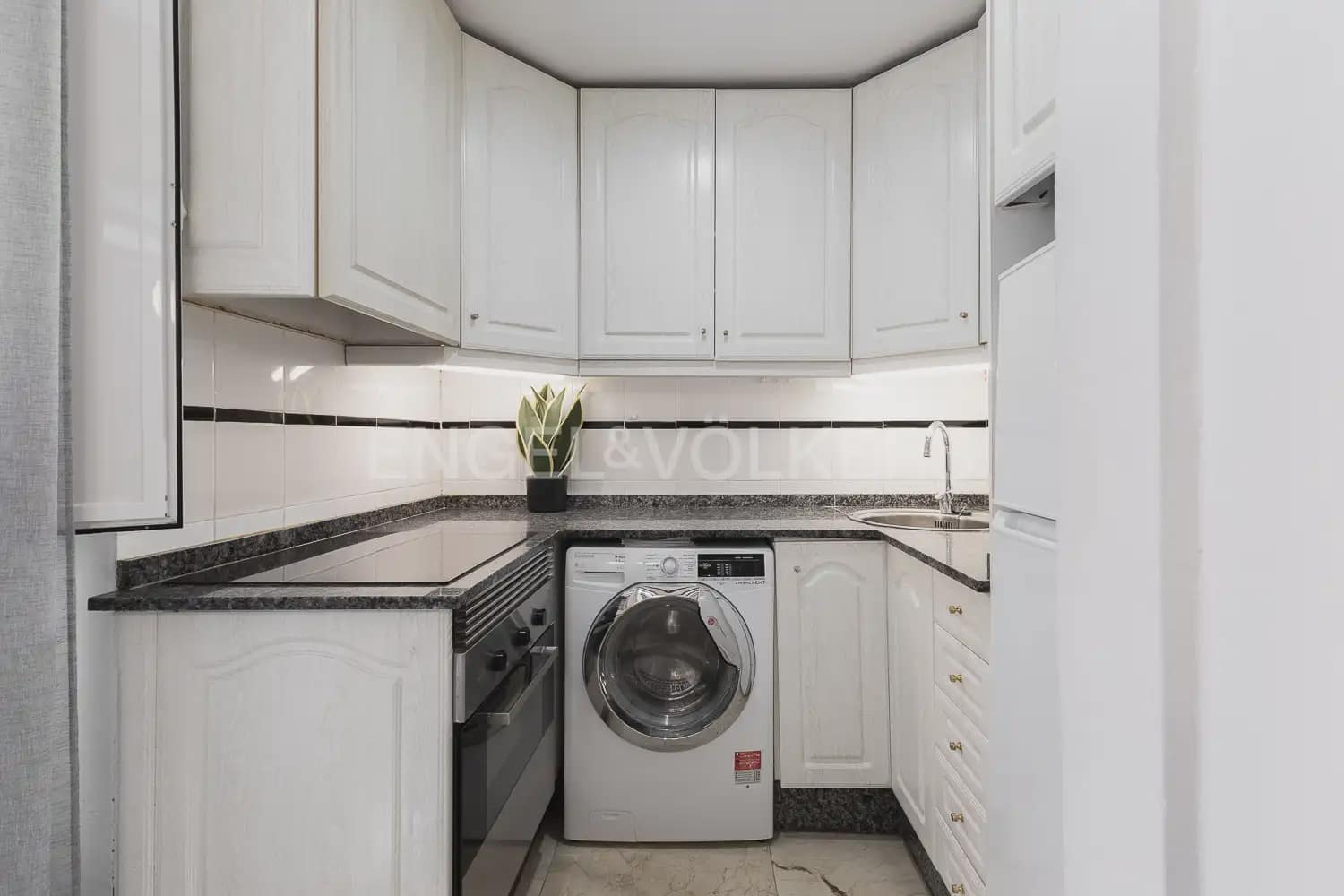 1 bedroom Flat for rent in Valencia city - € 1,250 (Ref: 9940754)