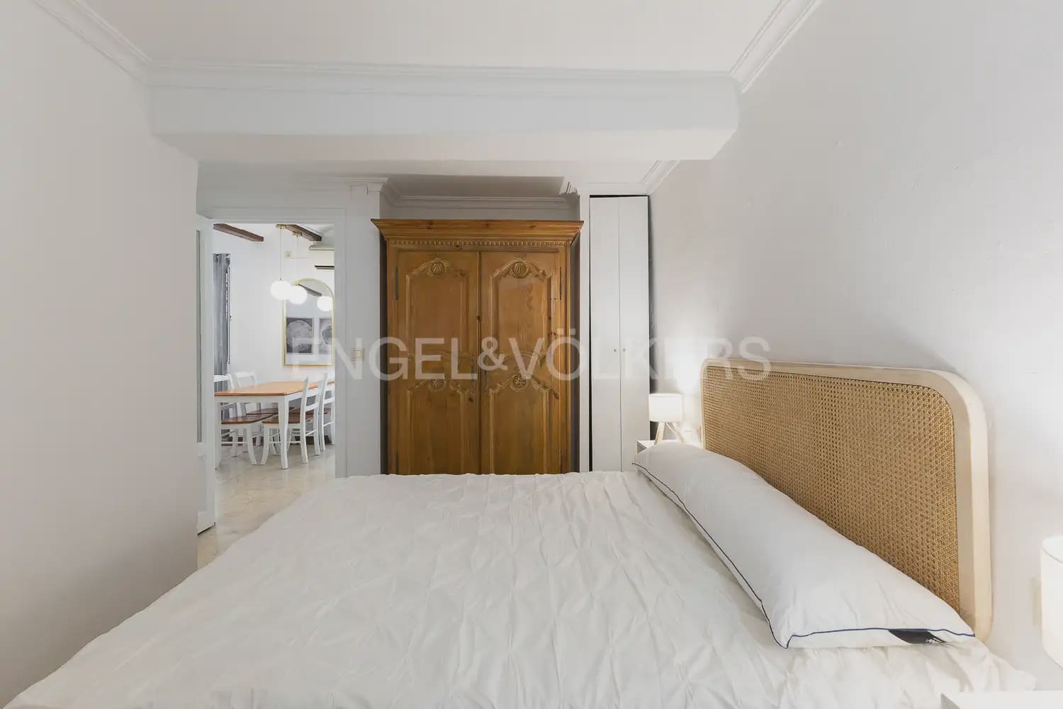 1 bedroom Flat for rent in Valencia city - € 1,250 (Ref: 9940754)