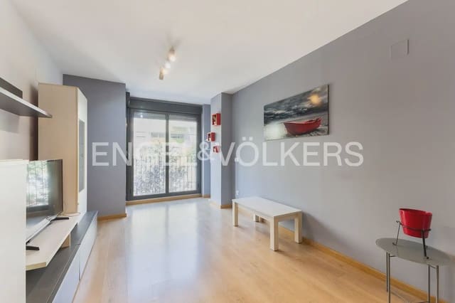 3 bedroom Flat for rent in Torrefiel, Valencia city with garage - € 1,500 (Ref: 9940755)