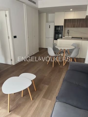 1 soveværelse Lejlighed til leje i El Pilar, Valencia by - € 1.500 (Ref: 9941146)