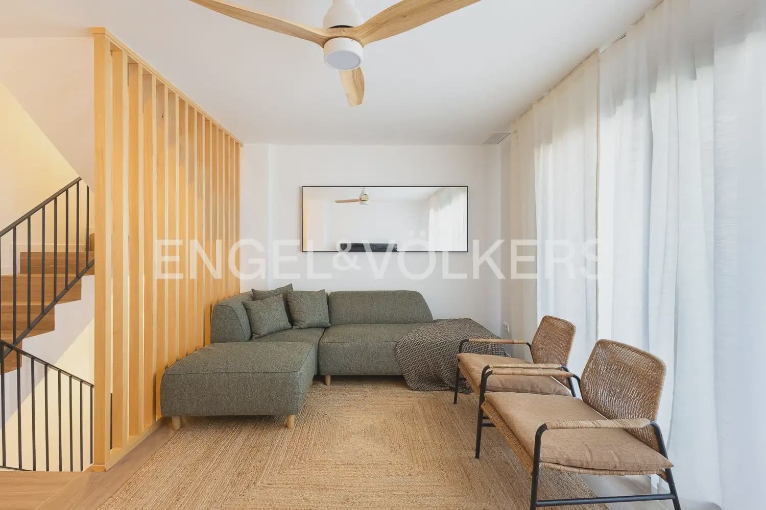 3 bedroom Townhouse for rent in Pucol with pool garage - € 2,100 (Ref: 9941150)