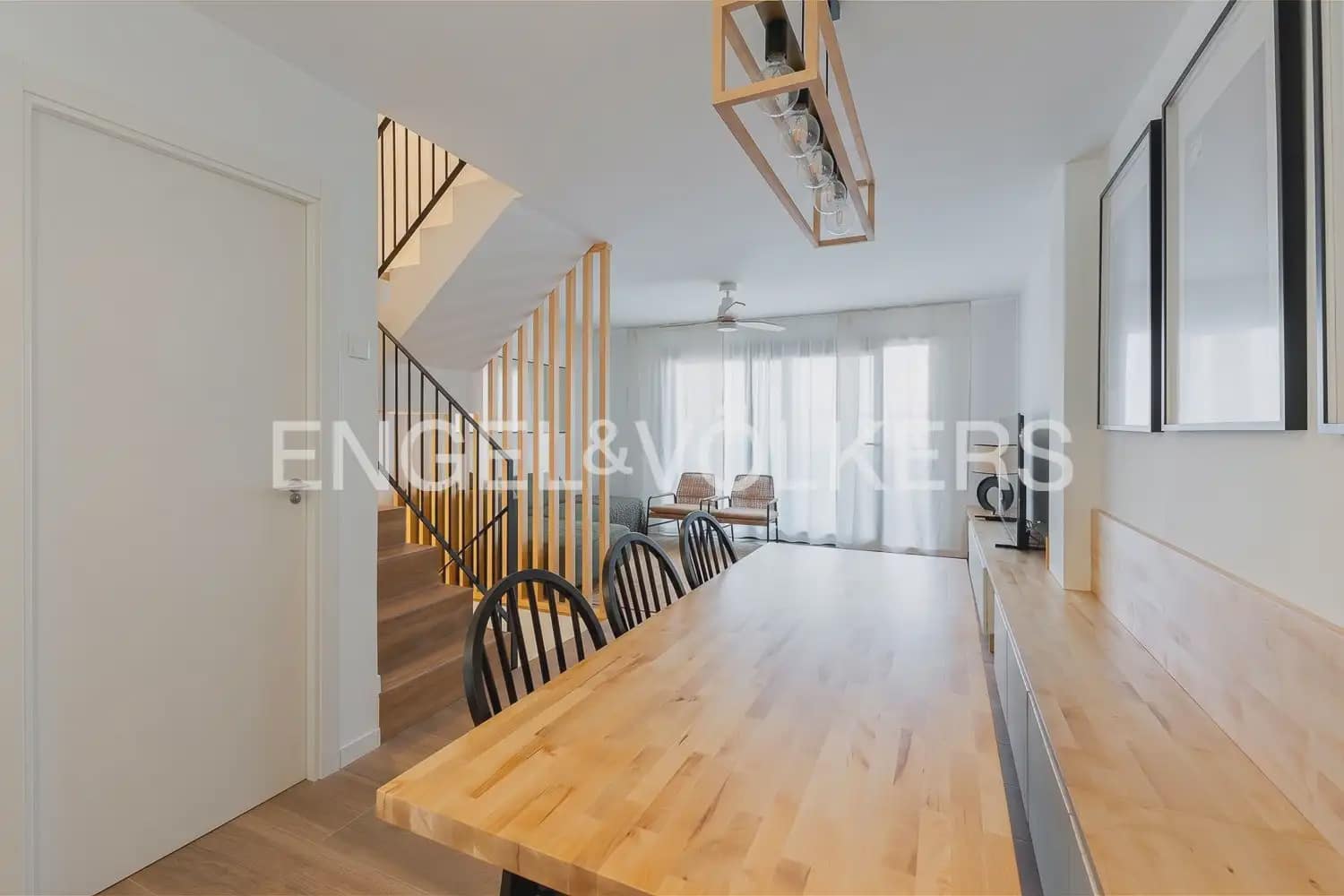 3 bedroom Townhouse for rent in Pucol with pool garage - € 2,100 (Ref: 9941150)