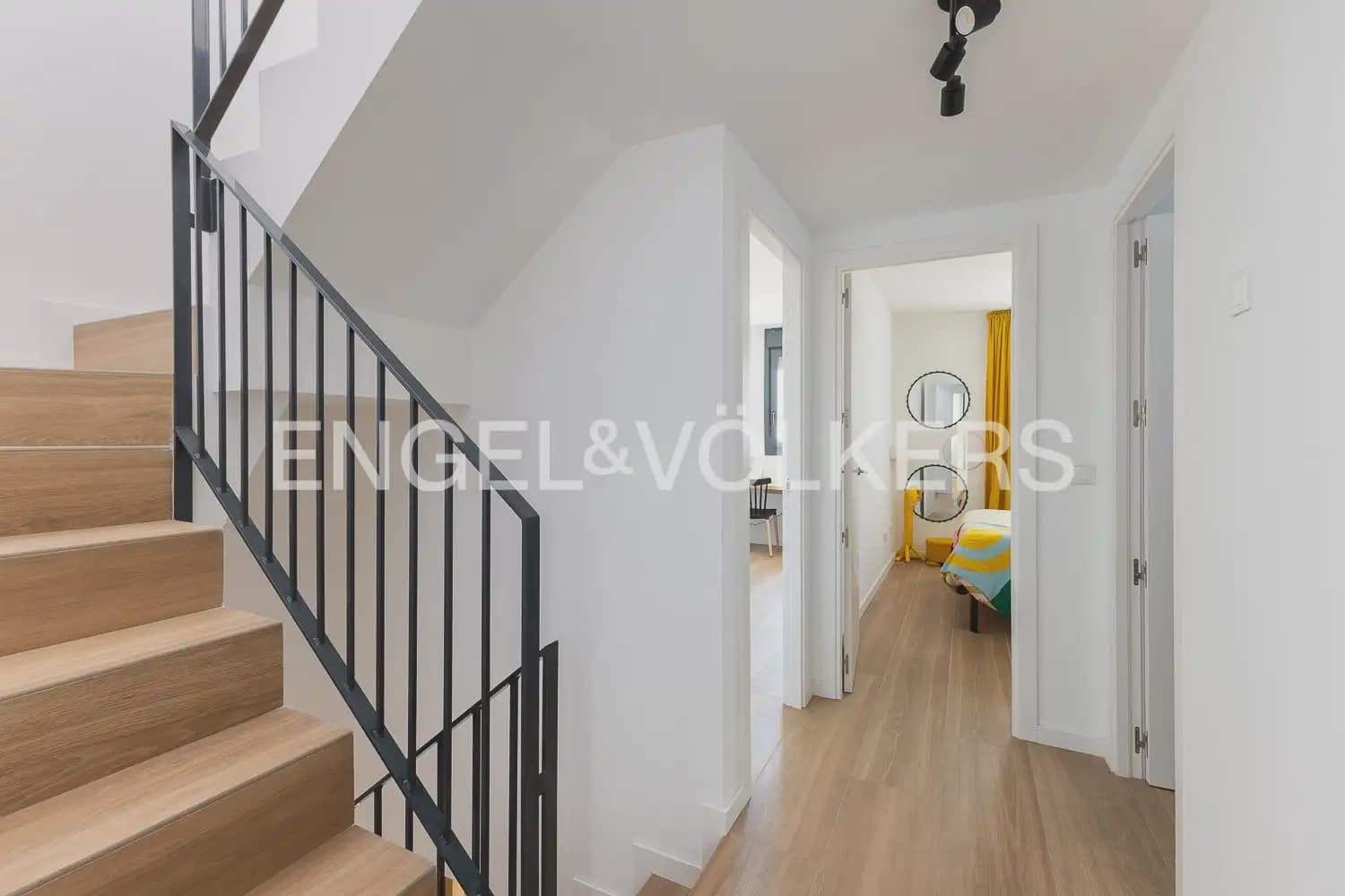 3 bedroom Townhouse for rent in Pucol with pool garage - € 2,100 (Ref: 9941150)