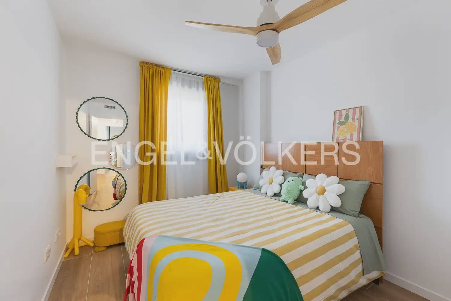 3 bedroom Townhouse for rent in Pucol with pool garage - € 2,100 (Ref: 9941150)