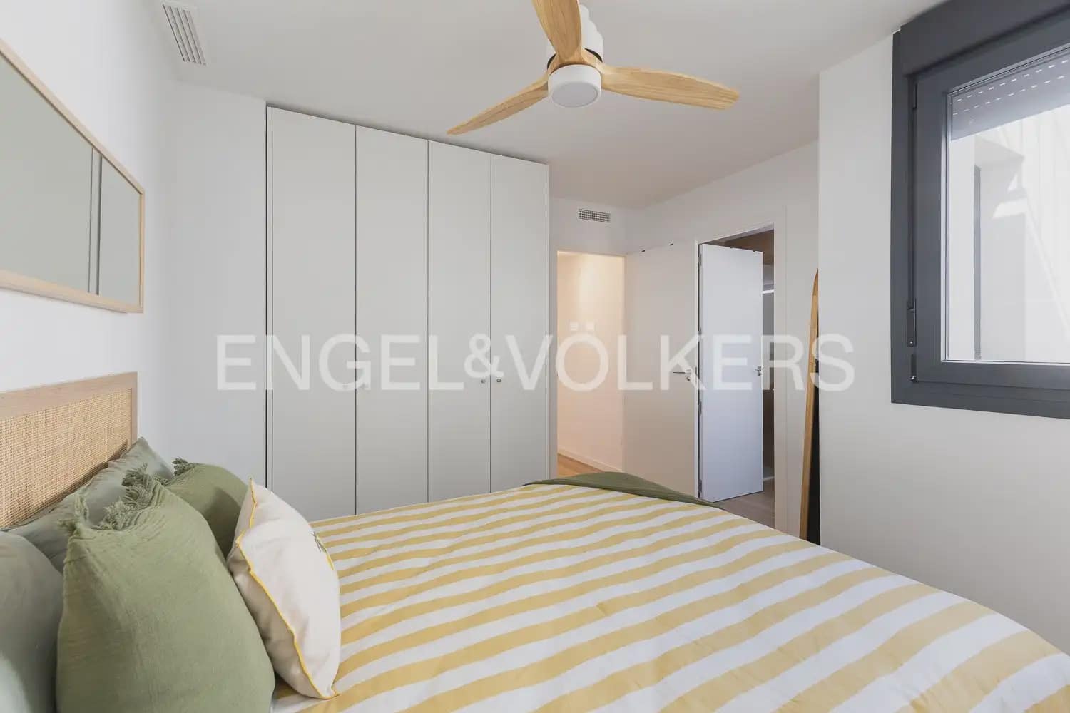 3 bedroom Townhouse for rent in Pucol with pool garage - € 2,100 (Ref: 9941150)
