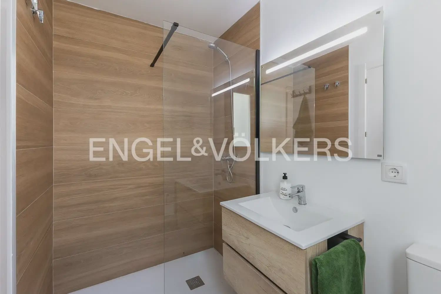 3 bedroom Townhouse for rent in Pucol with pool garage - € 2,100 (Ref: 9941150)