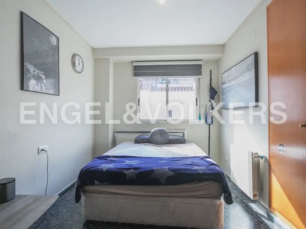 5 bedroom Penthouse for rent in La Pobla de Farnals with pool garage - € 2,000 (Ref: 9941234)