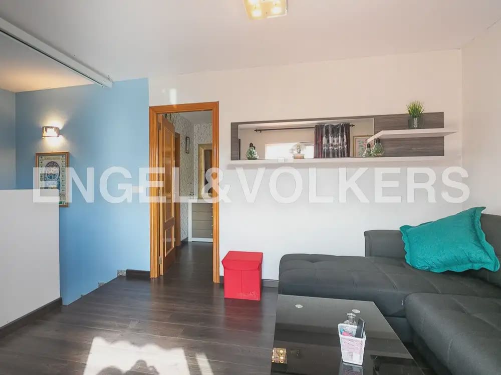 5 bedroom Penthouse for rent in La Pobla de Farnals with pool garage - € 2,000 (Ref: 9941234)