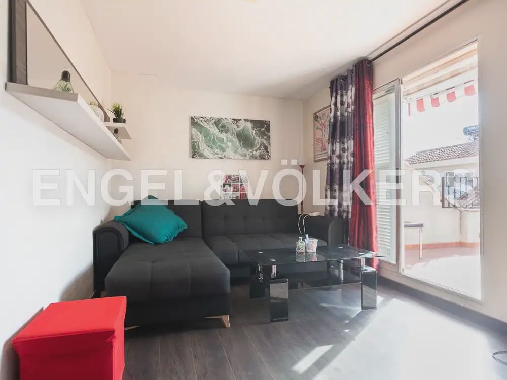 5 bedroom Penthouse for rent in La Pobla de Farnals with pool garage - € 2,000 (Ref: 9941234)