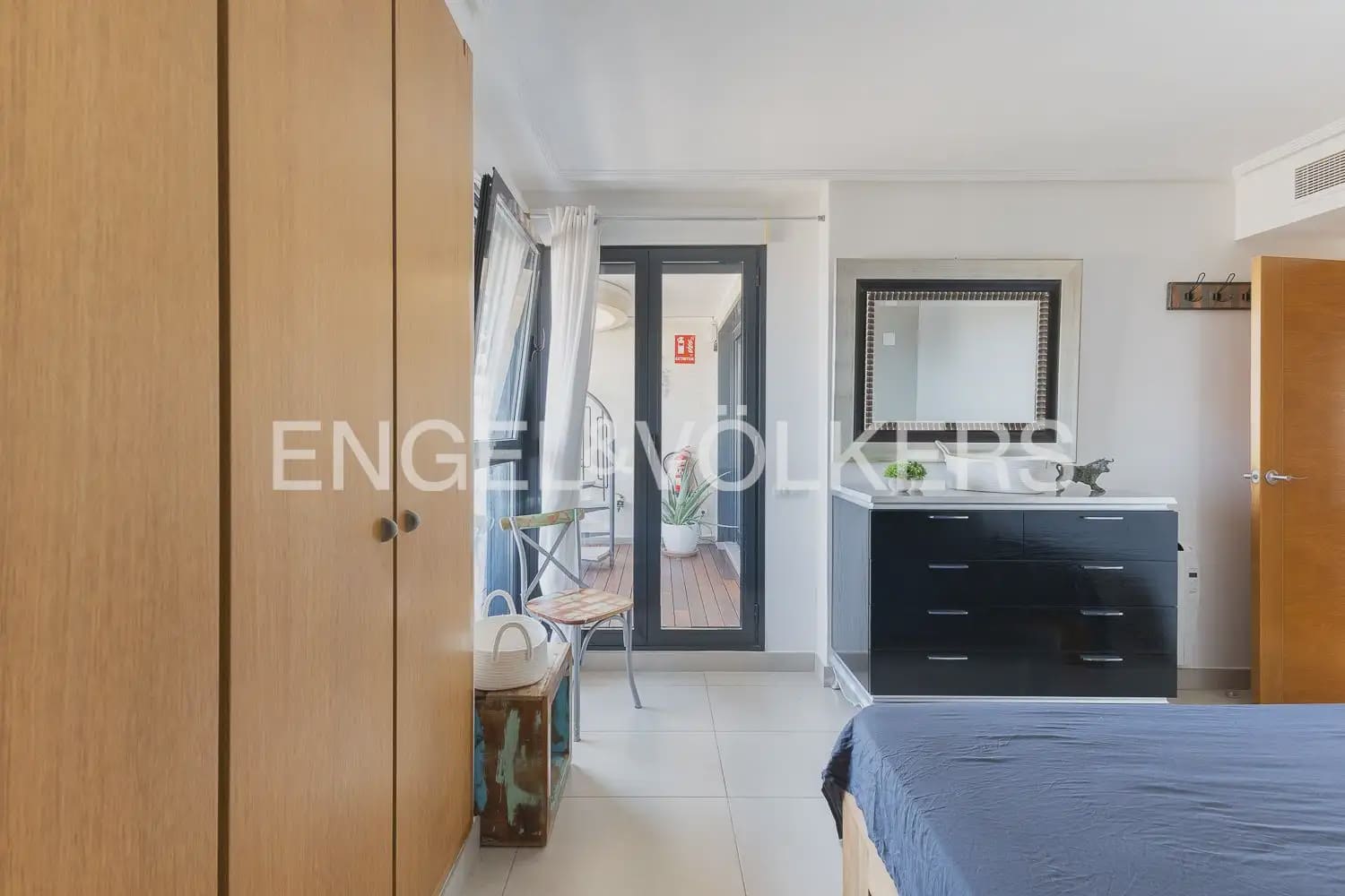 2 bedroom Penthouse for rent in Alboraya / Alboraia with pool garage - € 2,400 (Ref: 9941235)