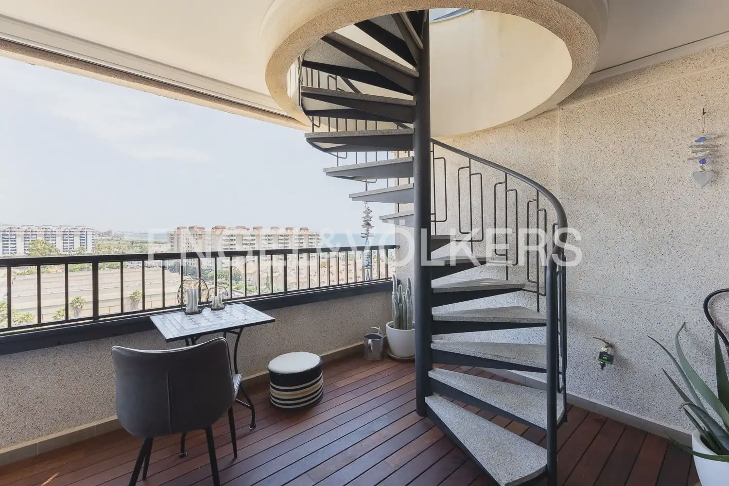 2 bedroom Penthouse for rent in Alboraya / Alboraia with pool garage - € 2,400 (Ref: 9941235)