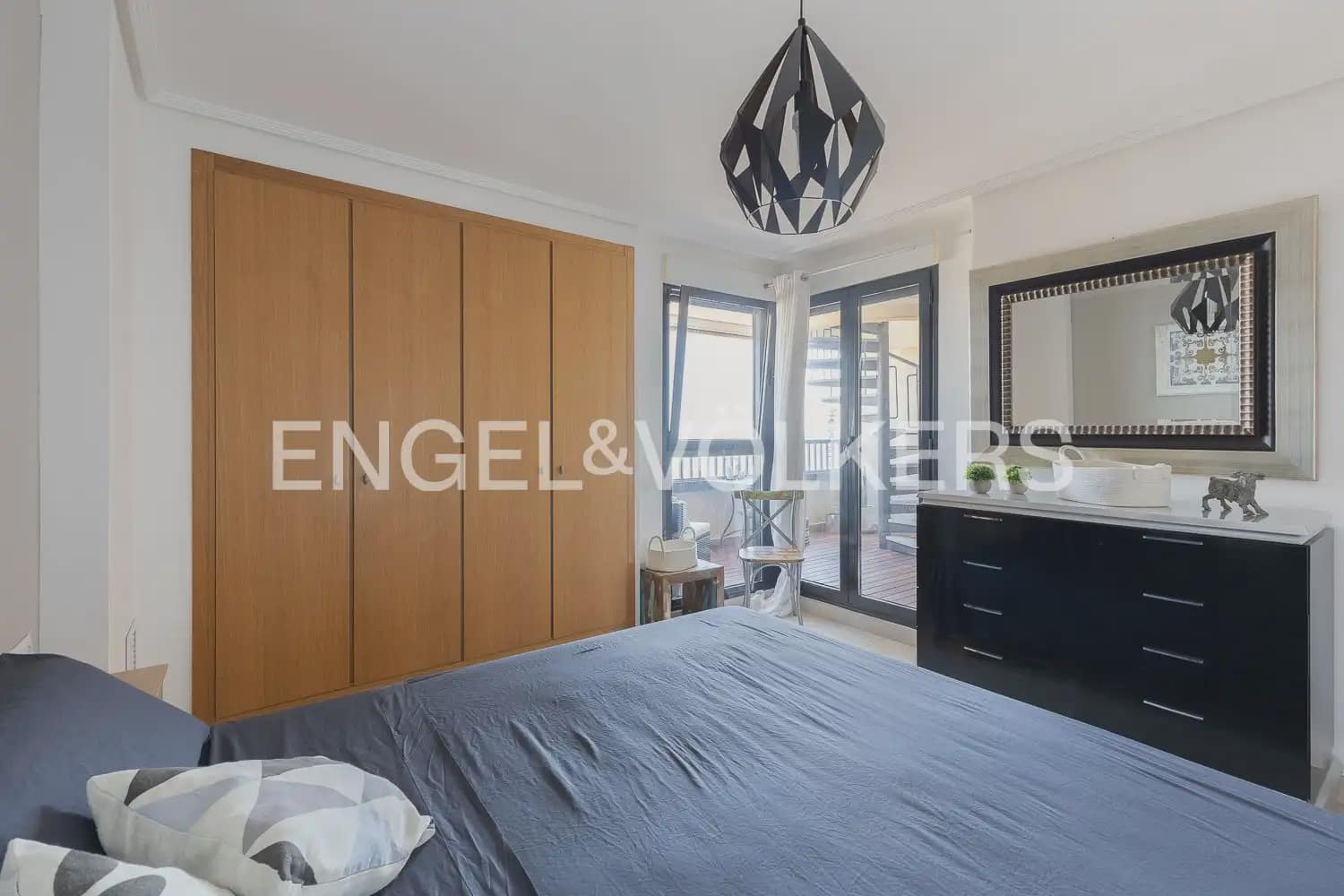 2 bedroom Penthouse for rent in Alboraya / Alboraia with pool garage - € 2,400 (Ref: 9941235)