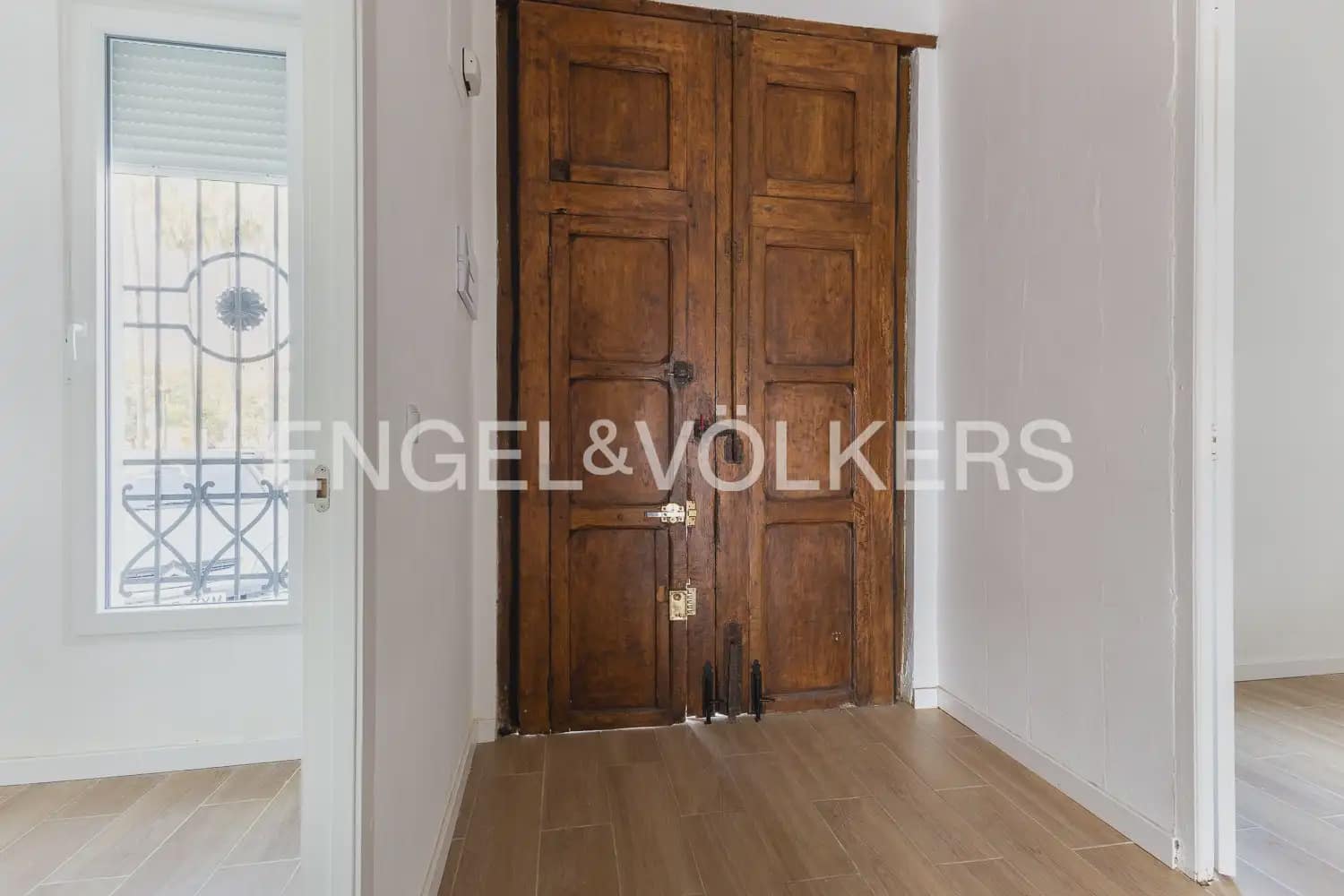 Casa de 2 habitaciones en Tavernes Blanques en alquiler - 1.050 € (Ref: 9944378)