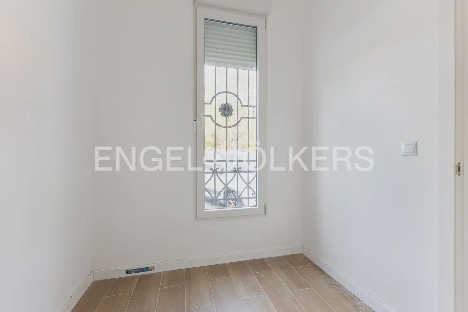 Casa de 2 habitaciones en Tavernes Blanques en alquiler - 1.050 € (Ref: 9944378)