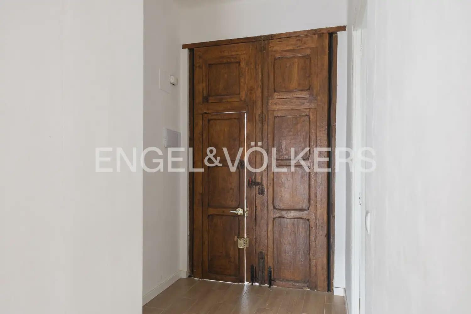Casa de 2 habitaciones en Tavernes Blanques en alquiler - 1.050 € (Ref: 9944378)