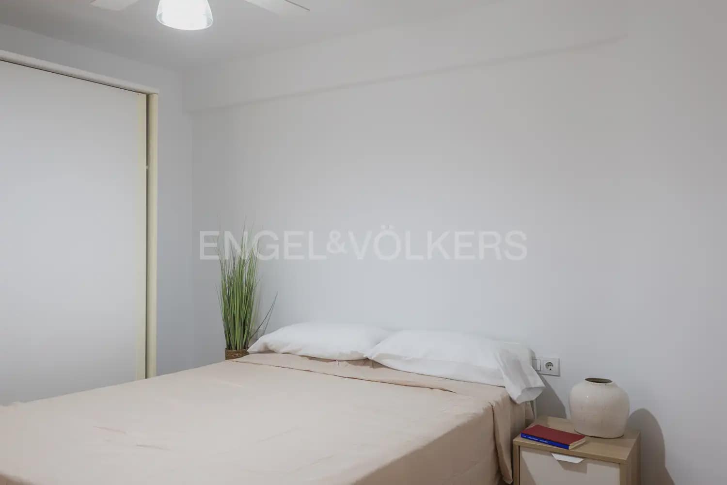 2 Zimmer Wohnung zu vermieten in Valencia Stadt - 1.500 € (Ref: 9944560)