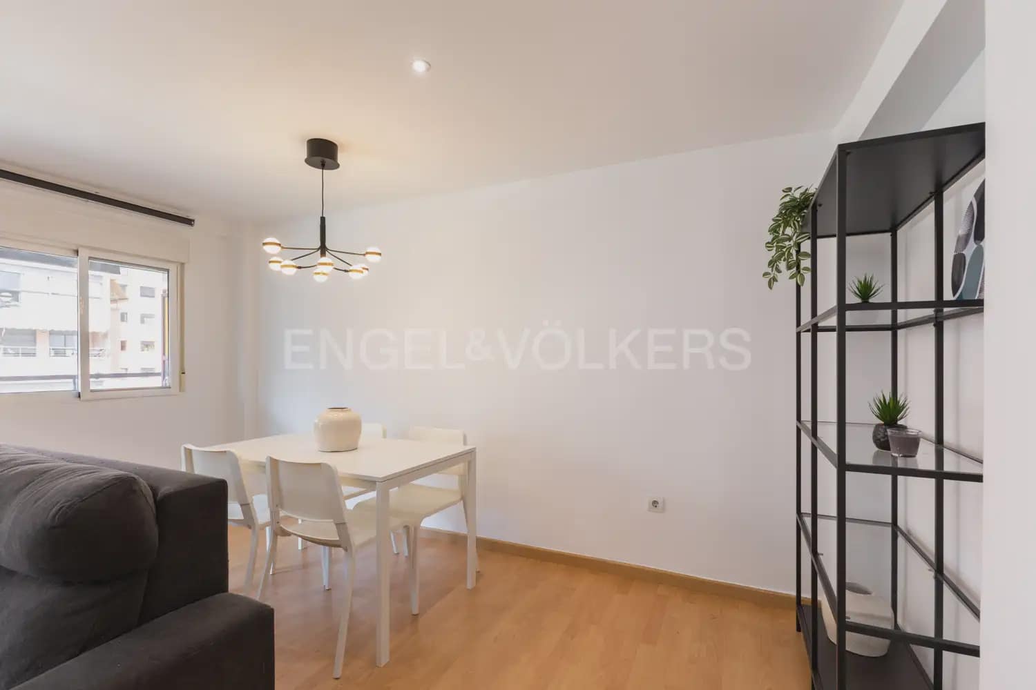 2 Zimmer Wohnung zu vermieten in Valencia Stadt - 1.500 € (Ref: 9944560)