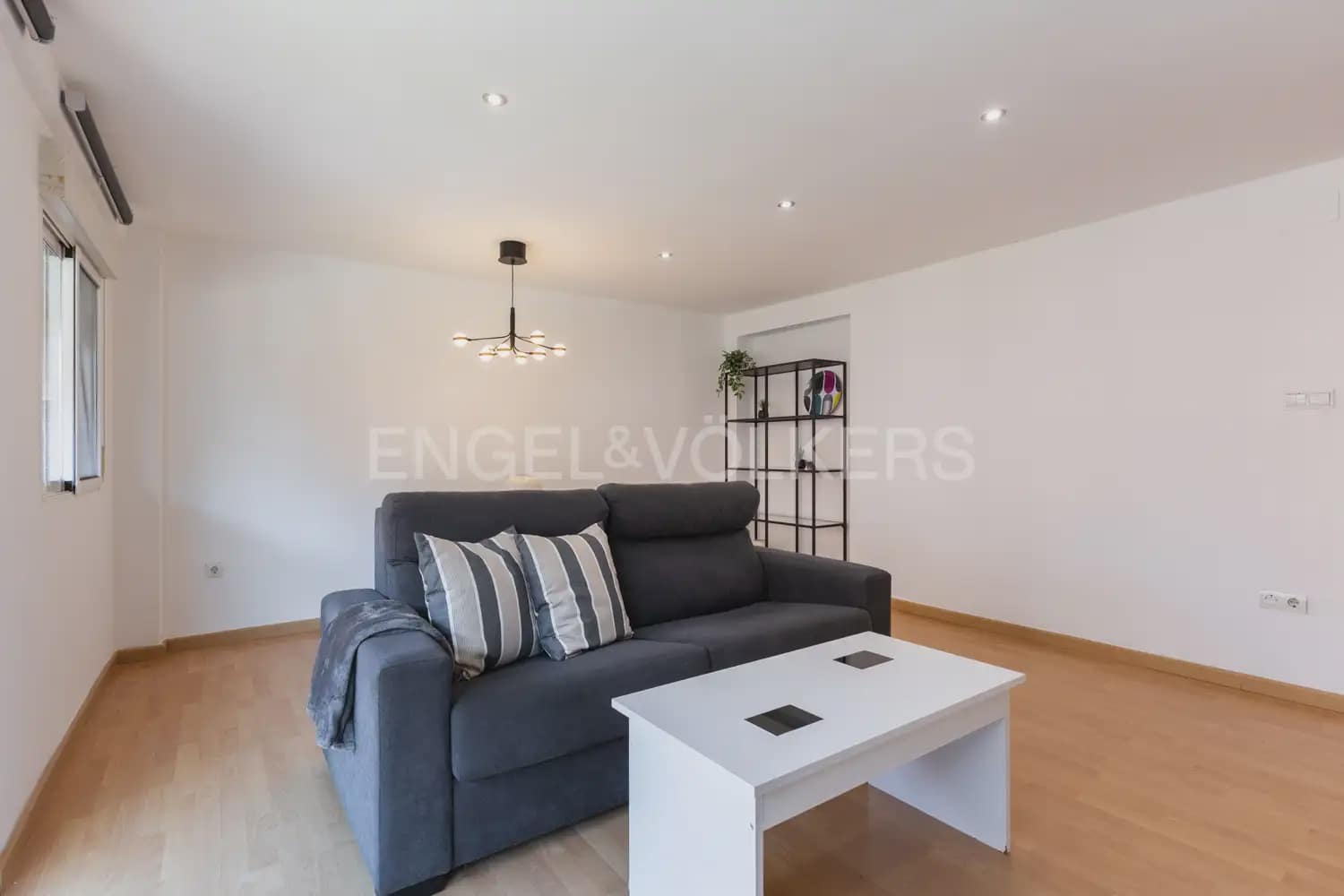 2 Zimmer Wohnung zu vermieten in Valencia Stadt - 1.500 € (Ref: 9944560)