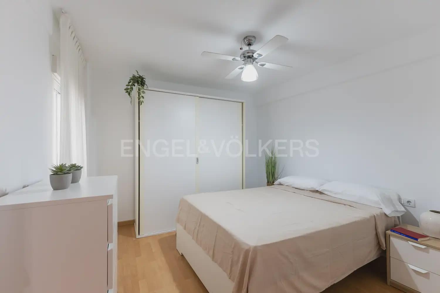 2 Zimmer Wohnung zu vermieten in Valencia Stadt - 1.500 € (Ref: 9944560)