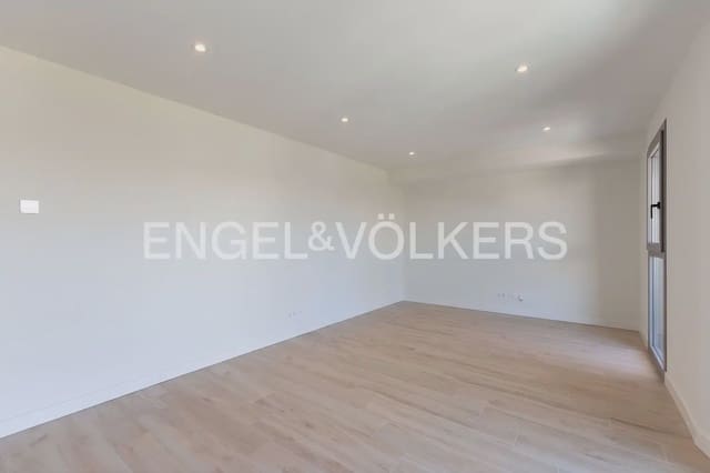3 bedroom Flat for rent in Els Orriols, Valencia city with garage - € 1,700 (Ref: 9944561)