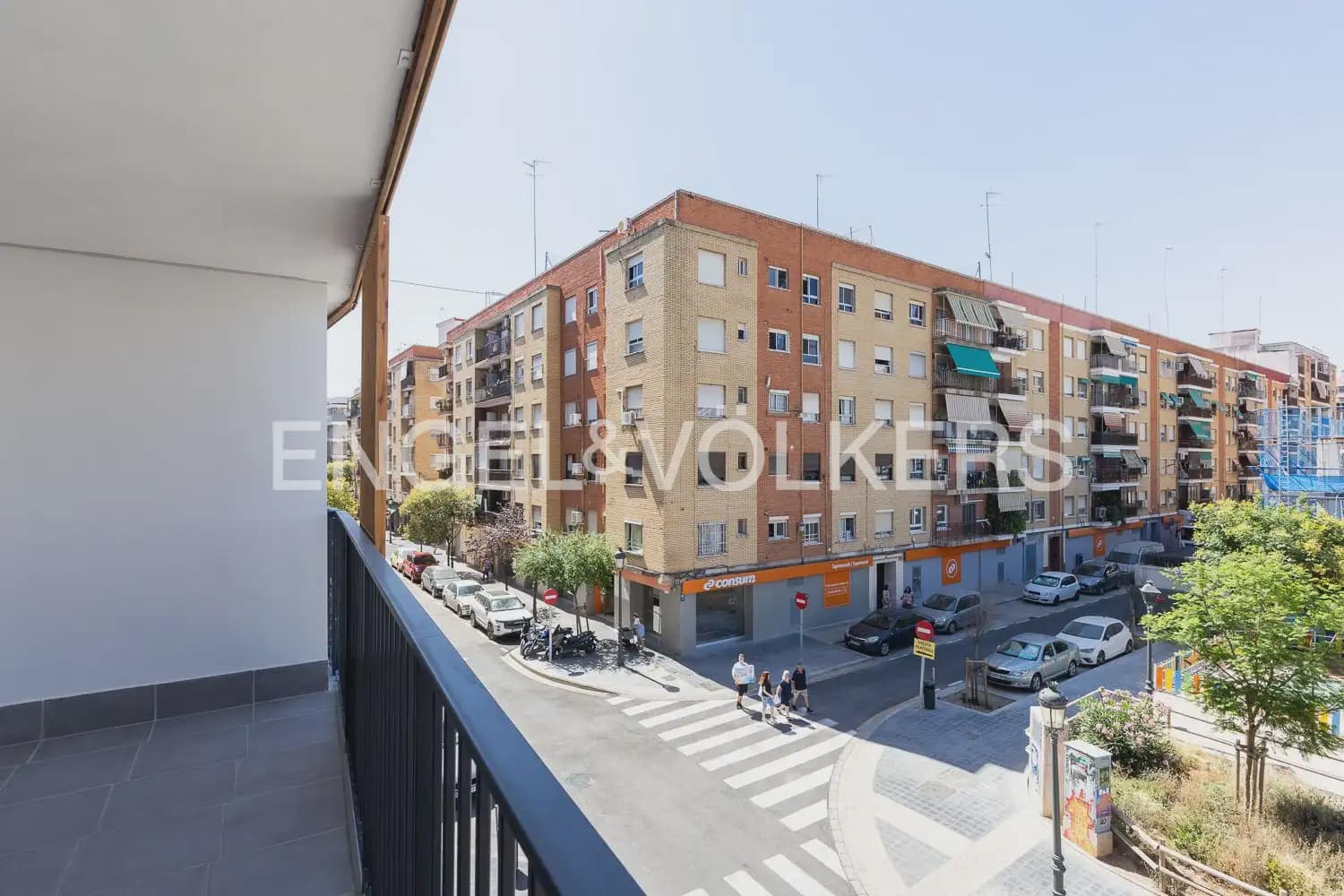 Appartement de 3 chambres à louer à Valence ville avec garage - 1 700 € (Ref: 9944561)
