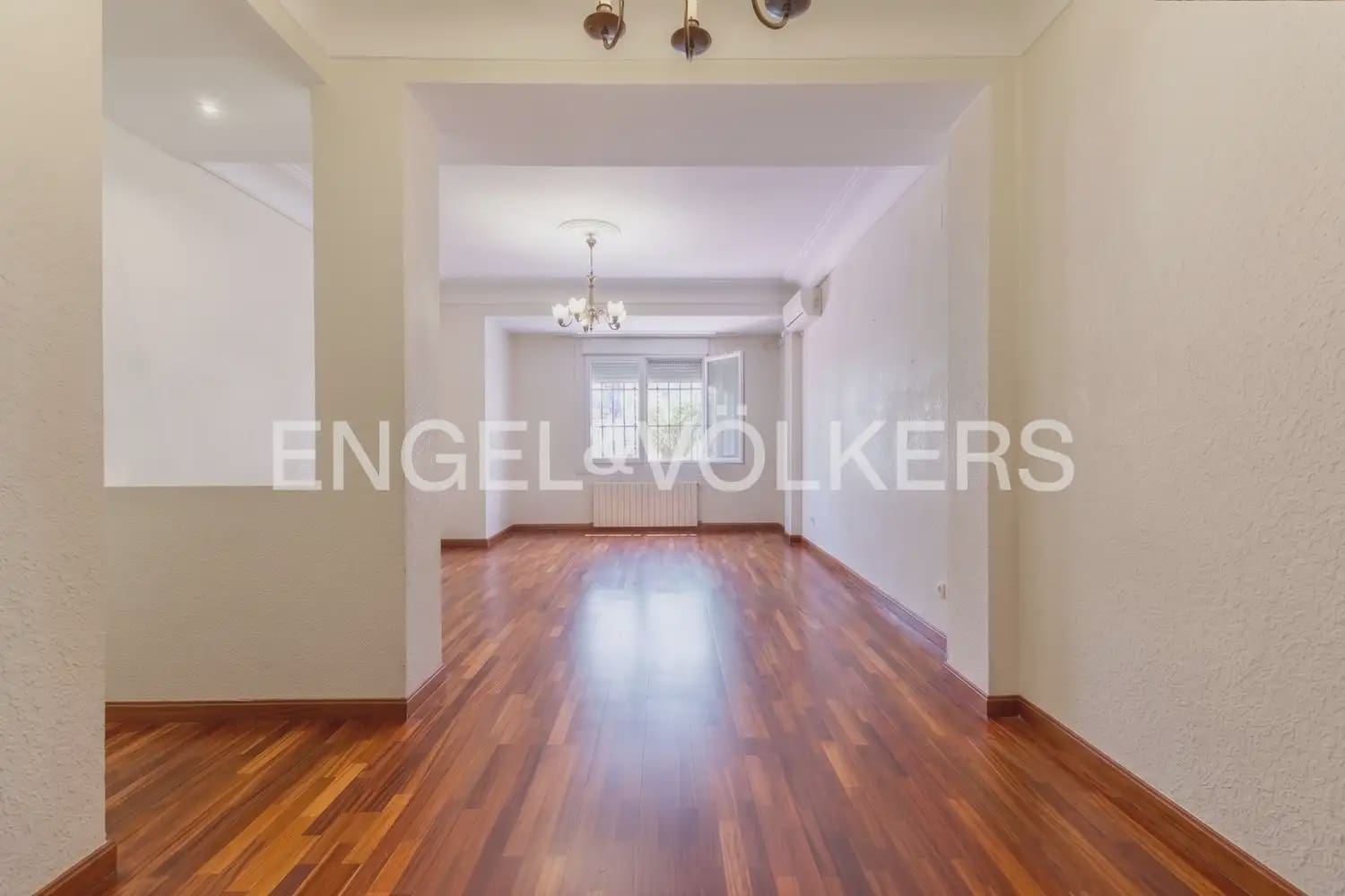 3 soverom Leilighet til salgs i Valencia by - € 575 000 (Ref: 9944821)