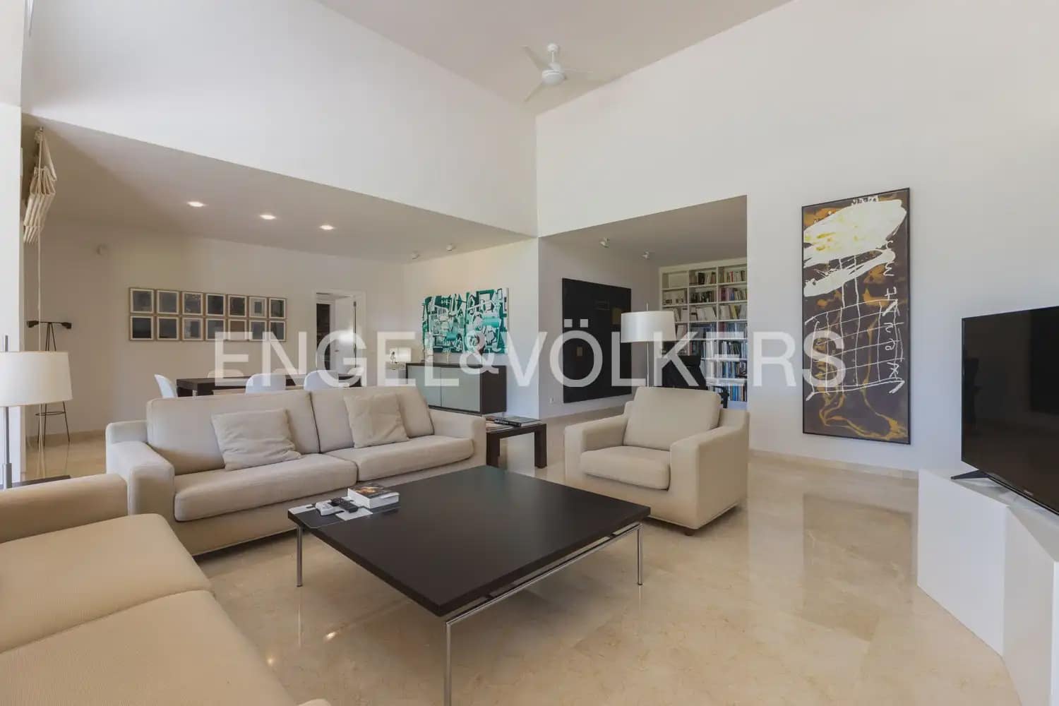 5 soverom Villa til salgs i Javea / Xabia med svømmebasseng garasje - € 2 000 000 (Ref: 9944822)