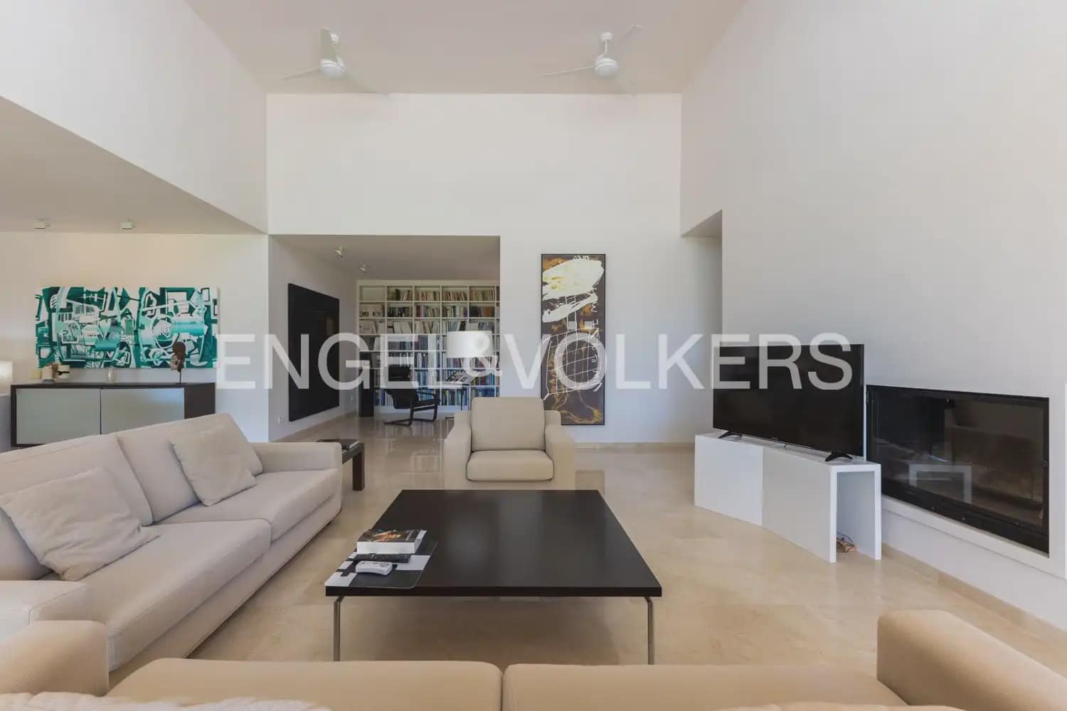 5 soverom Villa til salgs i Javea / Xabia med svømmebasseng garasje - € 2 000 000 (Ref: 9944822)