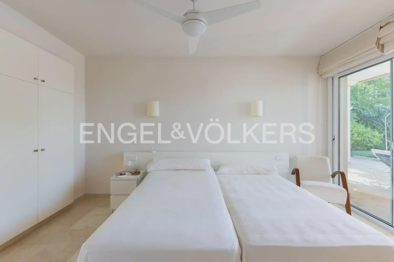 5 soverom Villa til salgs i Javea / Xabia med svømmebasseng garasje - € 2 000 000 (Ref: 9944822)