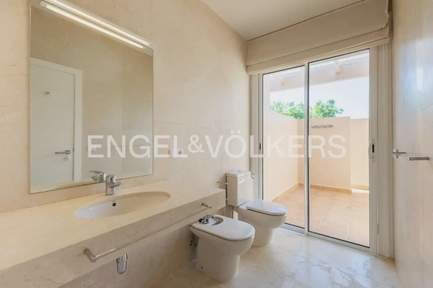 5 soverom Villa til salgs i Javea / Xabia med svømmebasseng garasje - € 2 000 000 (Ref: 9944822)