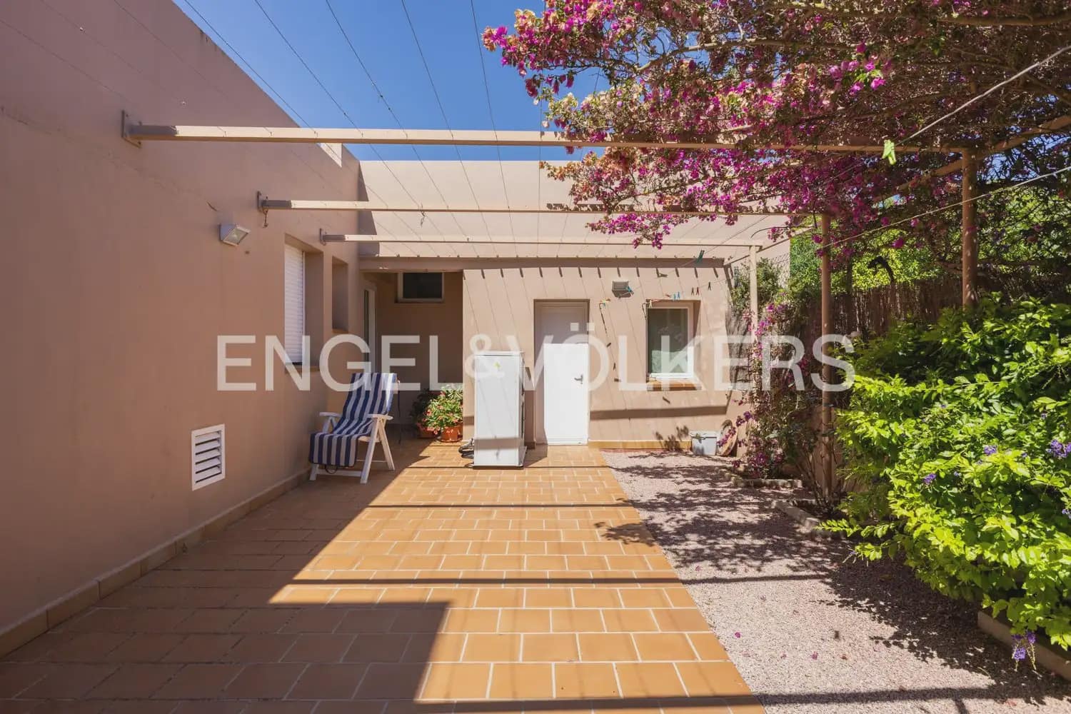 5 soverom Villa til salgs i Javea / Xabia med svømmebasseng garasje - € 2 000 000 (Ref: 9944822)