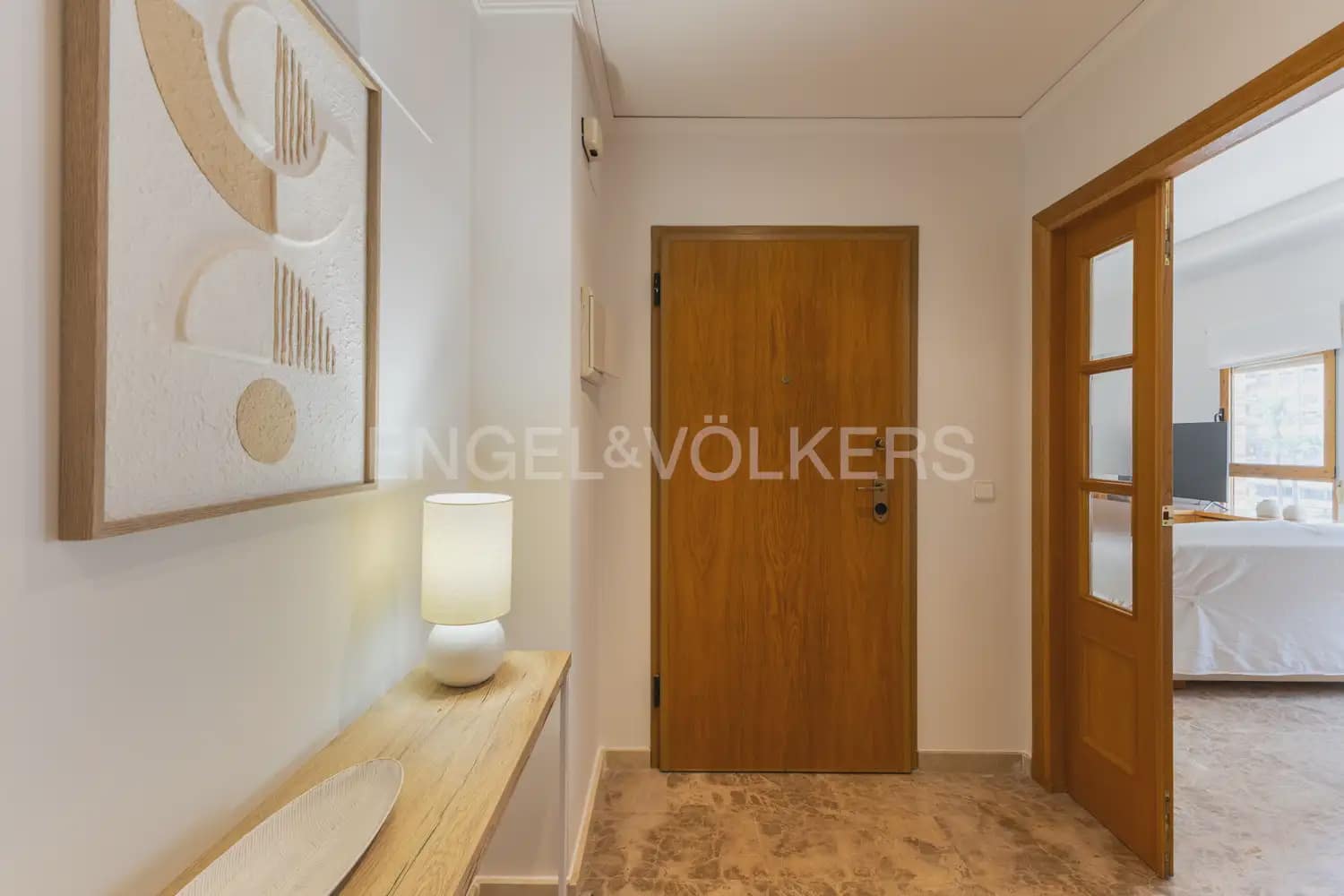 3 bedroom Flat for rent in Alzira with garage - € 1,300 (Ref: 9944900)