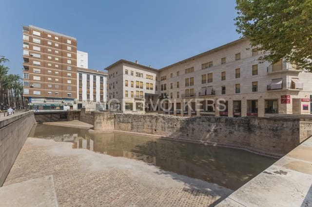 3 quarto Apartamento para arrendar em Alzira com garagem - 1 300 € (Ref: 9944900)