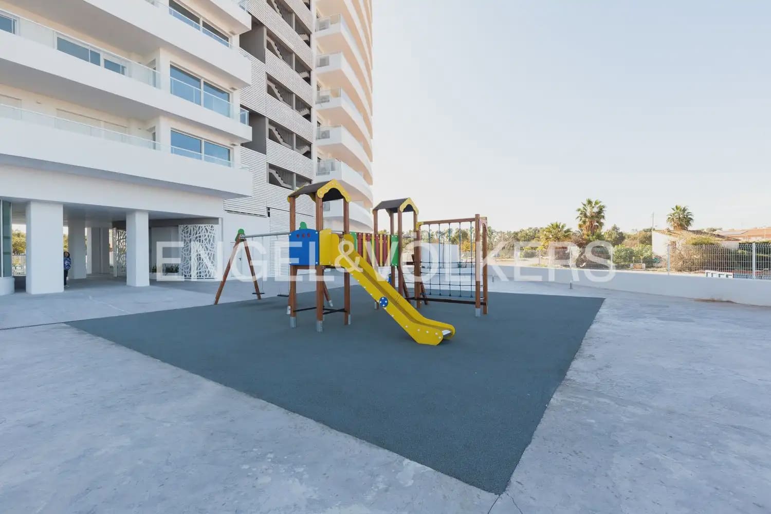 3 soveværelse Lejlighed til leje i Canet d'En Berenguer med swimmingpool garage - € 6.000 (Ref: 9944901)