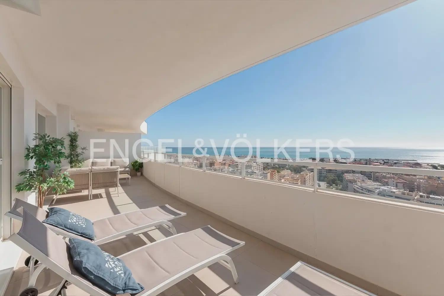 3 soveværelse Lejlighed til leje i Canet d'En Berenguer med swimmingpool garage - € 6.000 (Ref: 9944901)