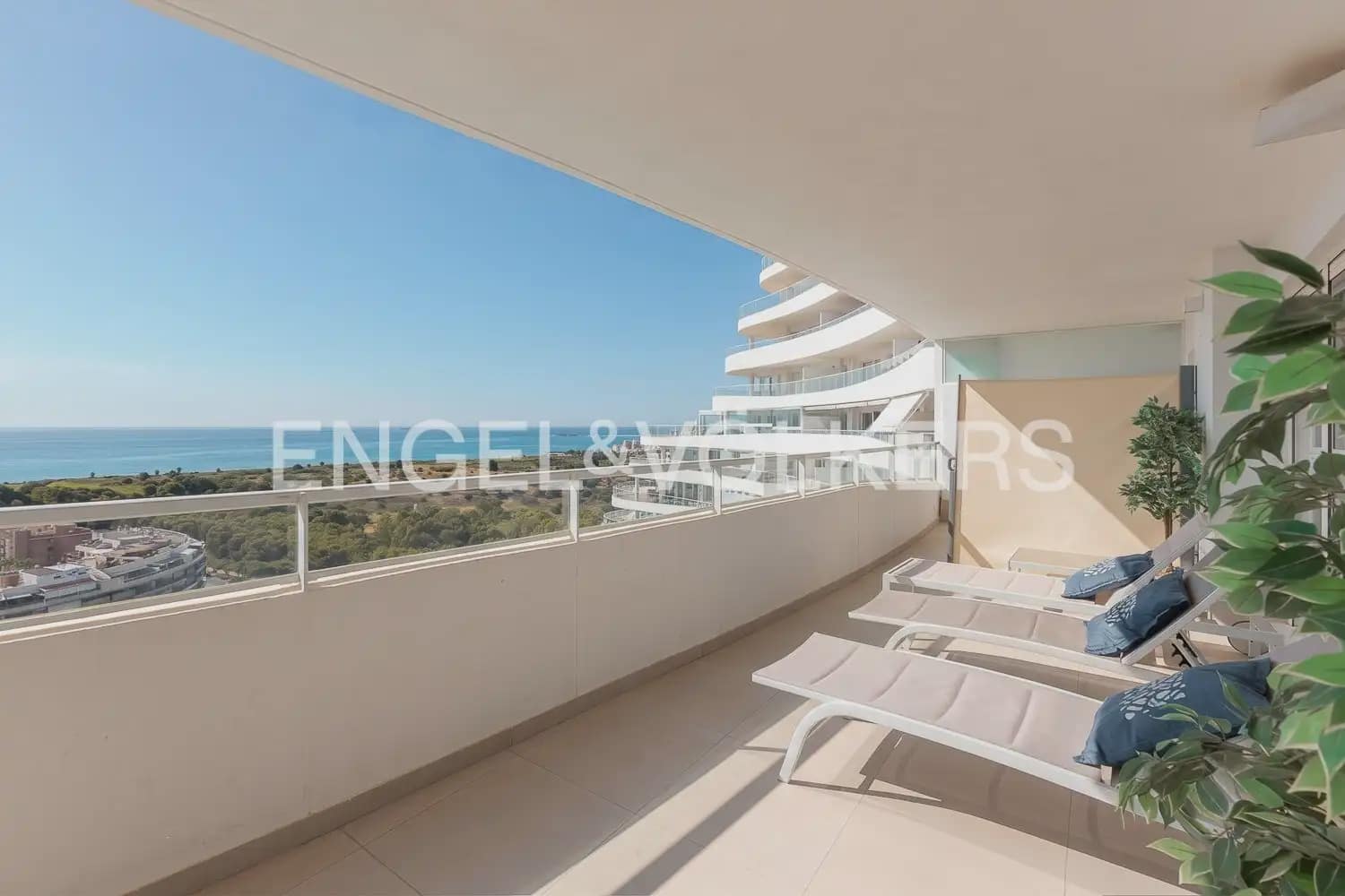3 soveværelse Lejlighed til leje i Canet d'En Berenguer med swimmingpool garage - € 6.000 (Ref: 9944901)