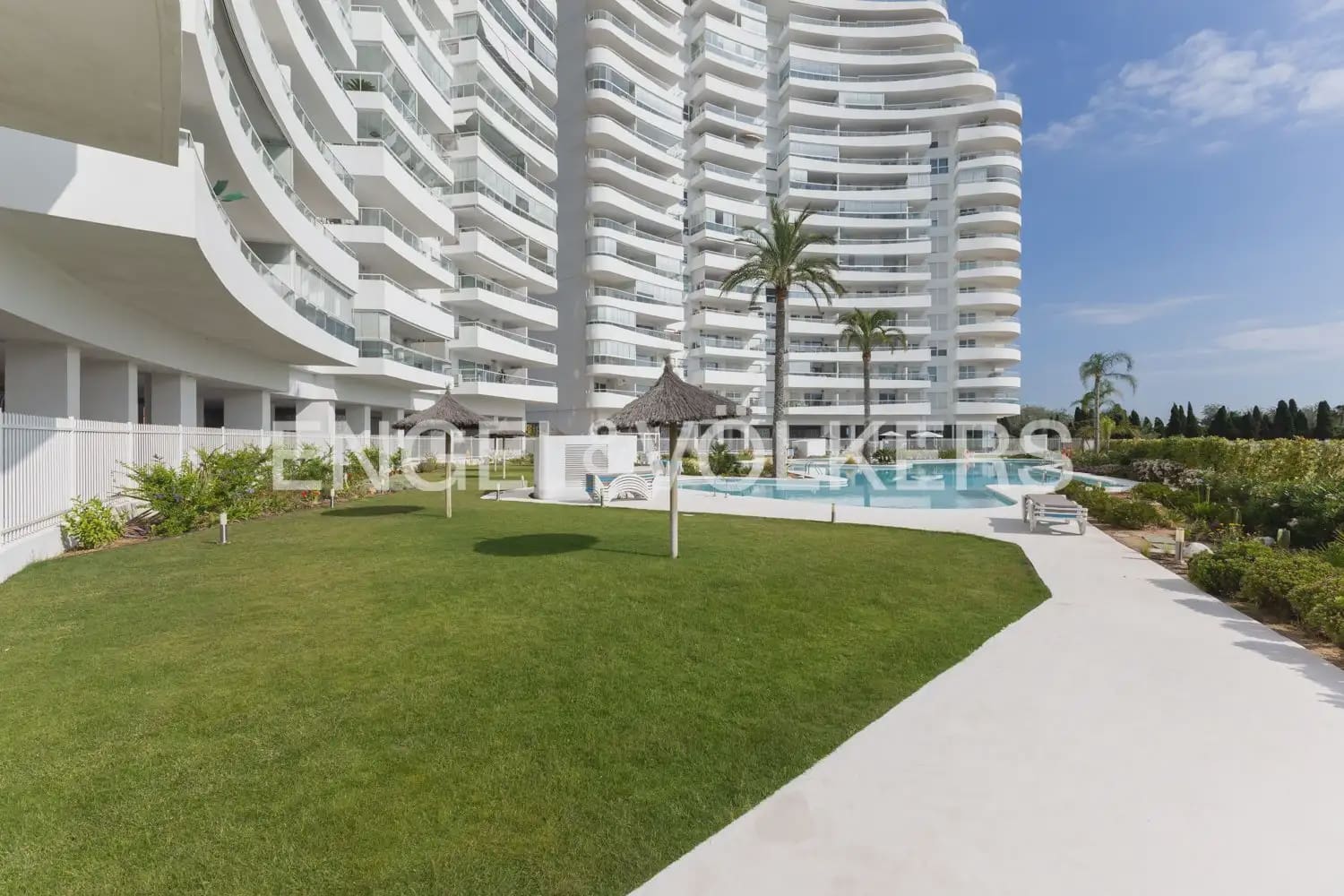 3 soveværelse Lejlighed til leje i Canet d'En Berenguer med swimmingpool garage - € 6.000 (Ref: 9944901)