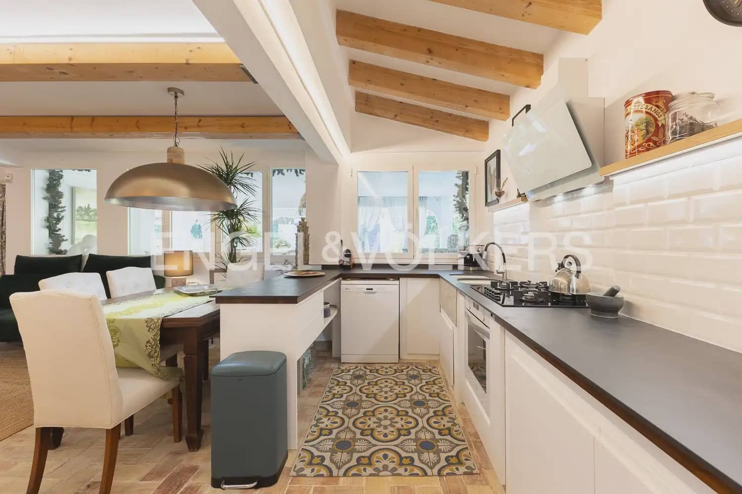 5 soveværelse Villa til salg i Naquera med swimmingpool garage - € 668.000 (Ref: 9944903)