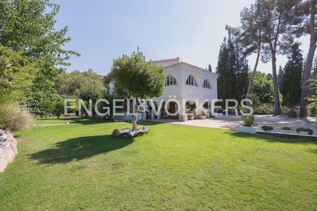 5 soveværelse Villa til salg i Náquera med swimmingpool garage - € 668.000 (Ref: 9944903)