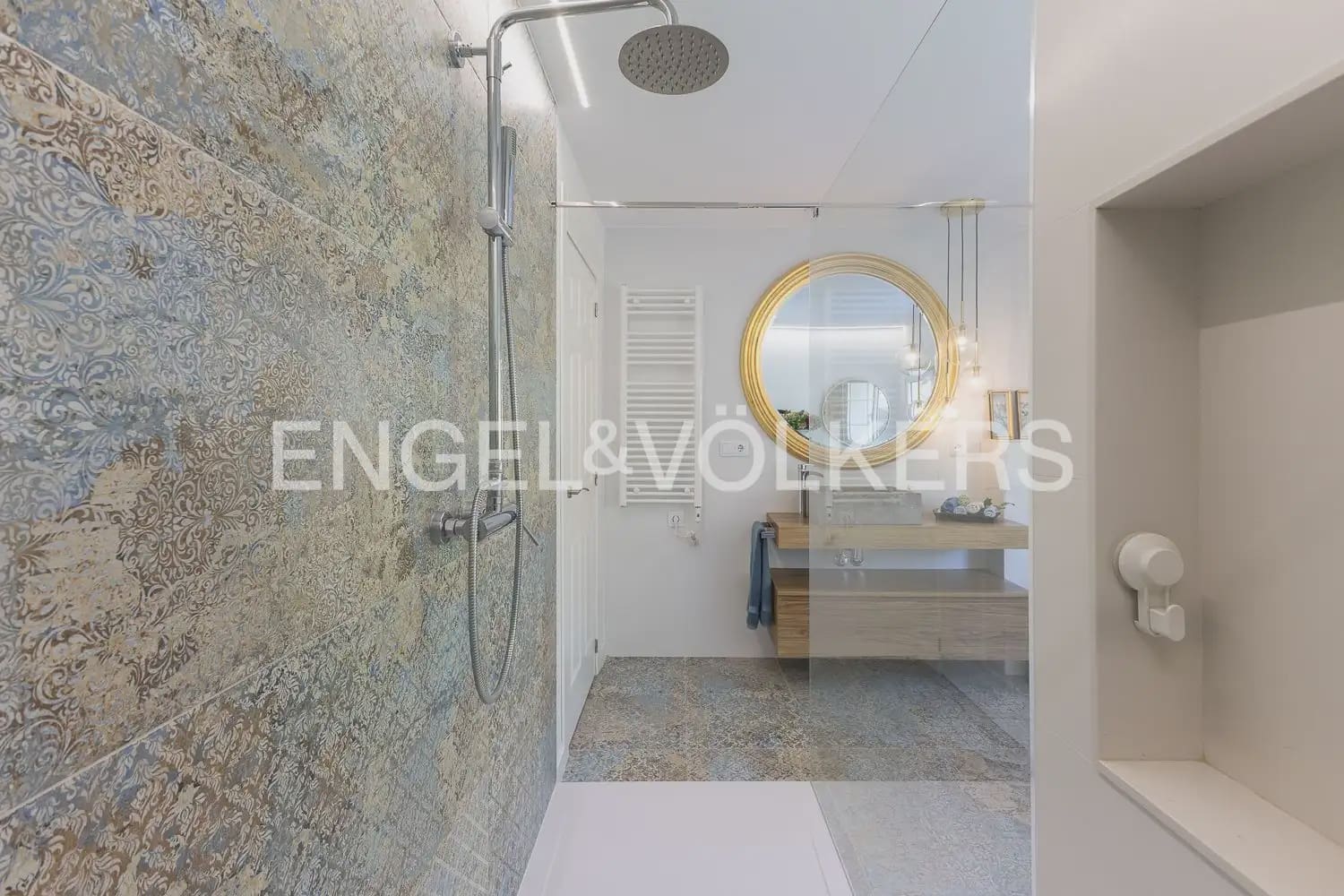 5 soveværelse Villa til salg i Naquera med swimmingpool garage - € 668.000 (Ref: 9944903)