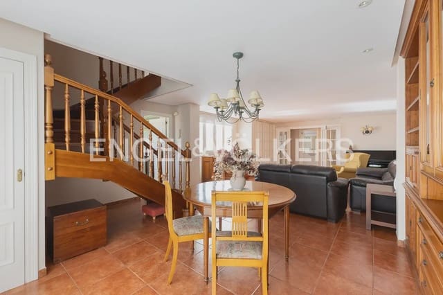 3 makuuhuone Huoneisto vuokrattavana paikassa Sagunto / Sagunt - 1 500 € (Ref: 9944904)