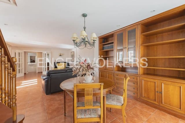 3 makuuhuone Huoneisto vuokrattavana paikassa Sagunto / Sagunt - 1 500 € (Ref: 9944904)